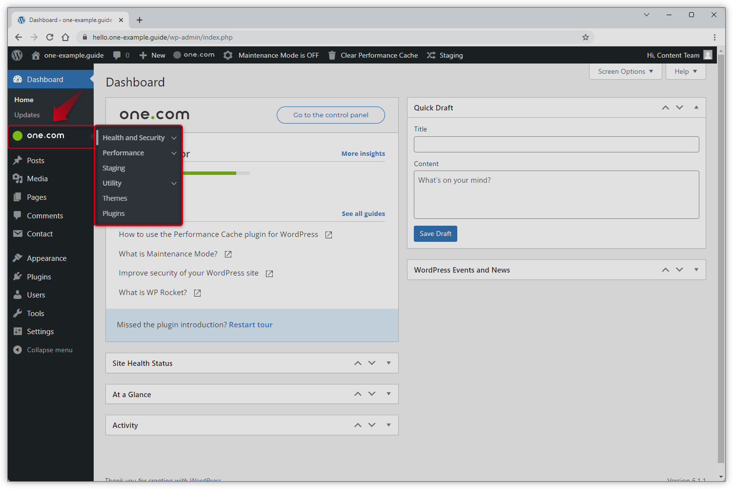 Een screenshot van WP Admin benadrukt de one.com-plugin en de functies ervan in het menu aan de linkerkant.