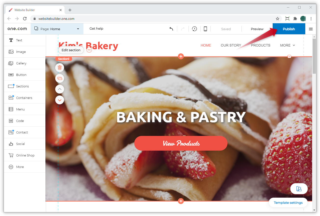Kuvakaappauksessa Website Builder -sivusto editorissa ja punainen nuoli, joka osoittaa Julkaise-painiketta oikeassa alareunassa.