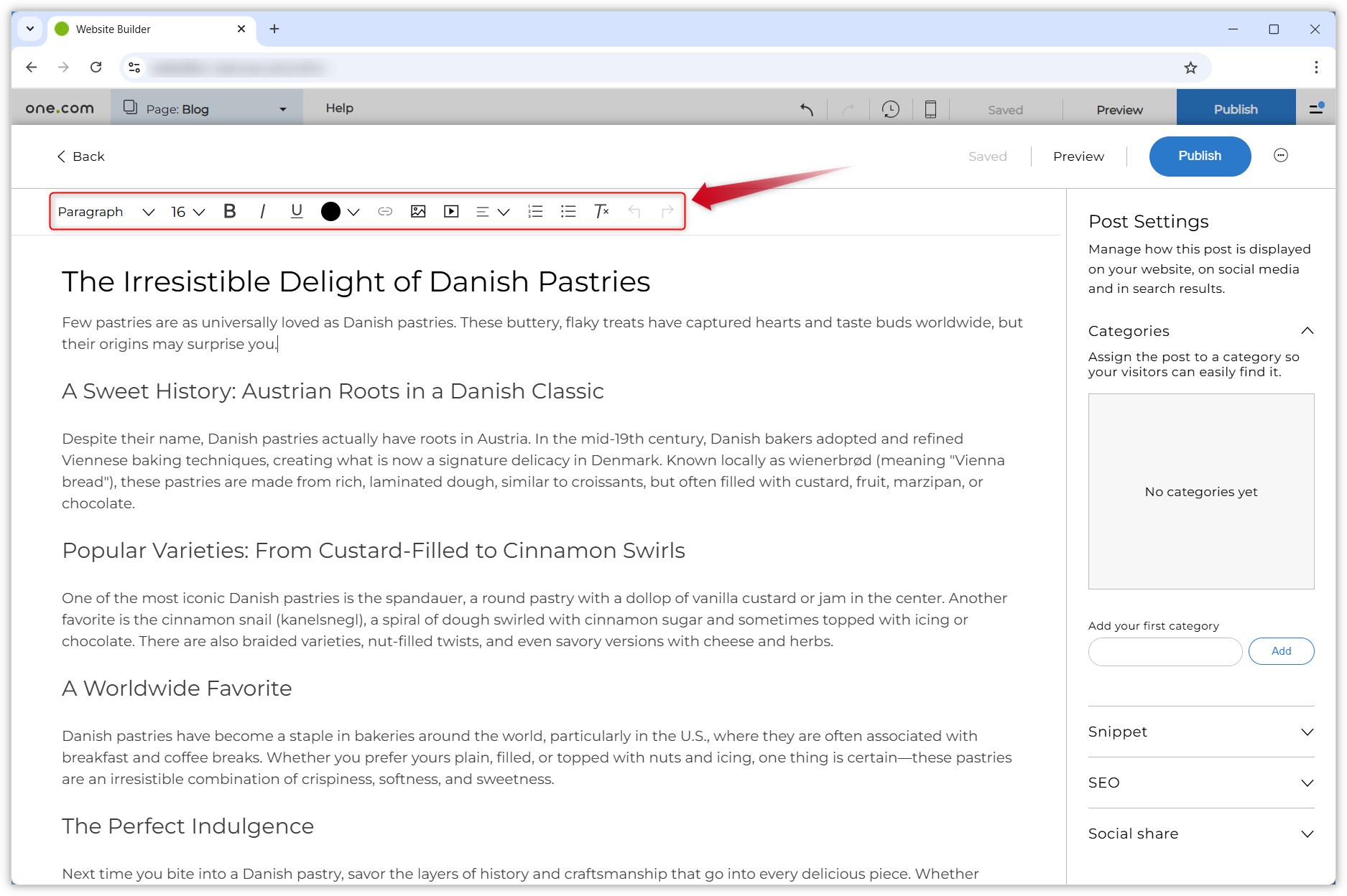 Screenshot of the blog post editor. A red arrow points to the settings panel at the top of the editor. 