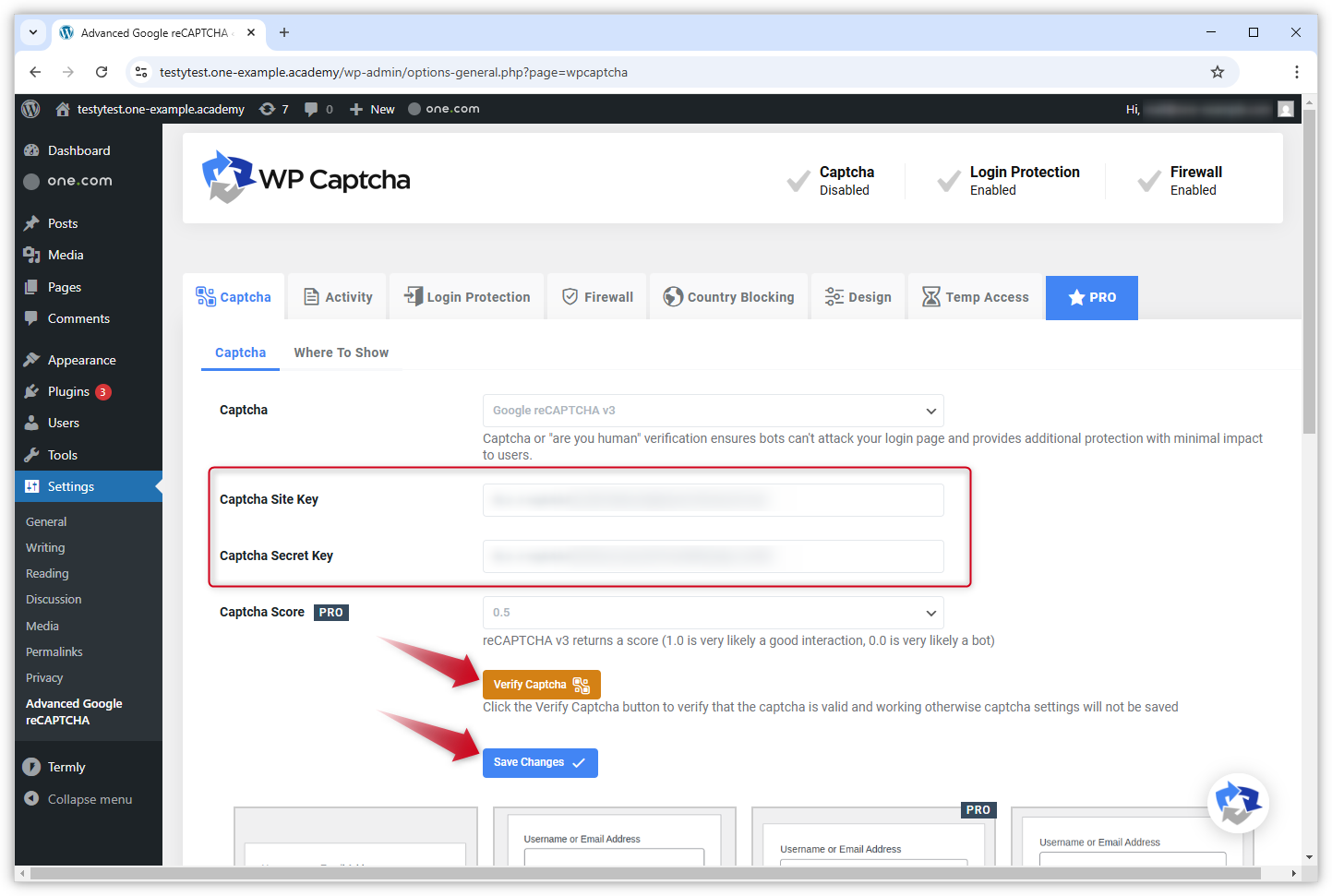 Screenshot van de reCAPTCHA plugin in WP Admin met de velden waar de API sleutels ingevult moeten worden uitgelicht.