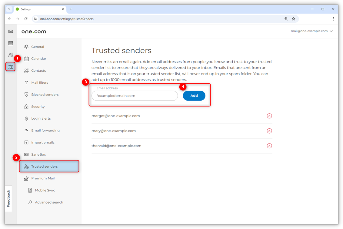 Skjermbilde av innstillinger for betrodde avsendere i Webmail. Røde nummererte prikker markerer stegene for hvor du skal skrive inn og legge til et domene med jokertegn.