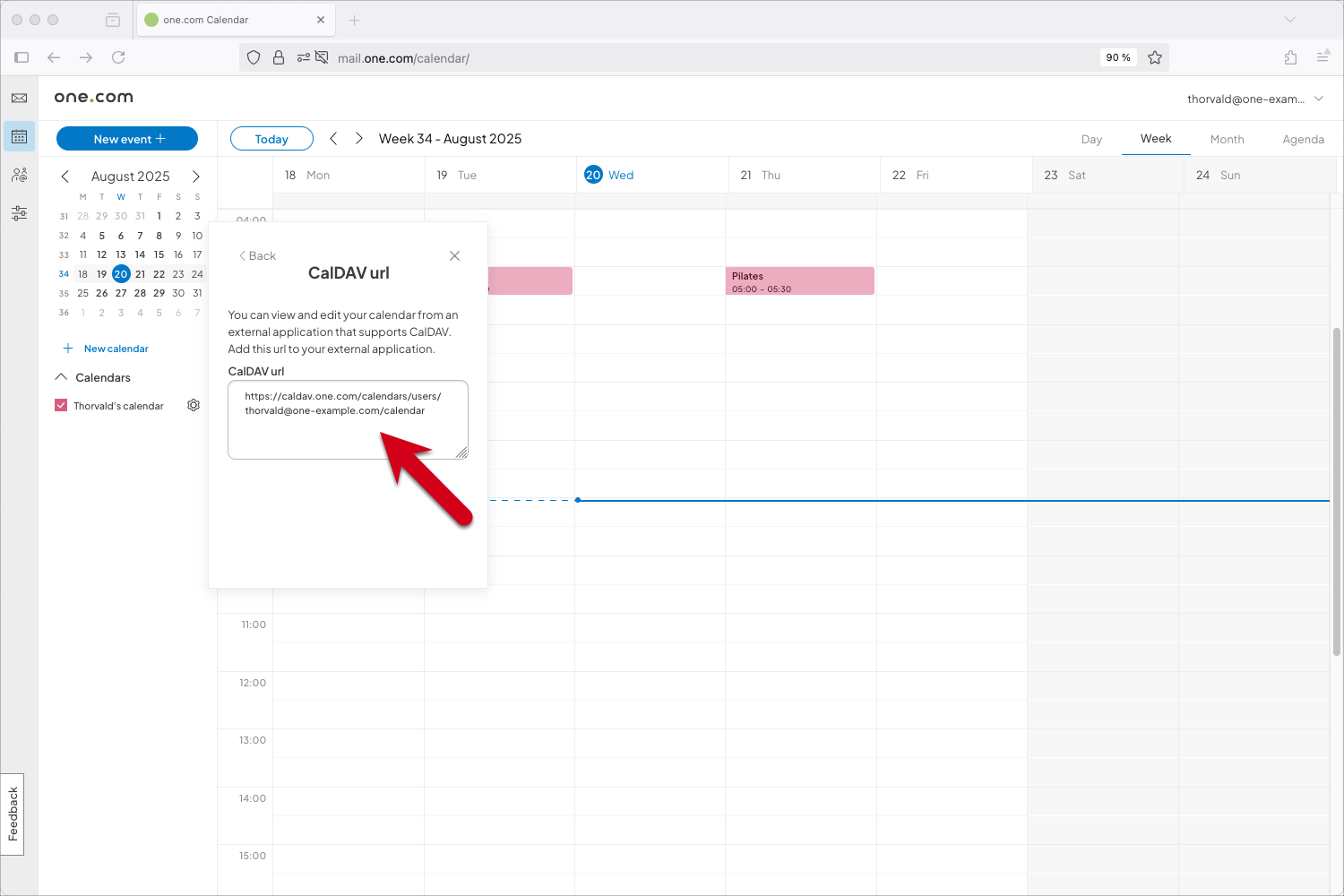 Screenshot with a red arrow pointing to the CalDAV URL to copy.