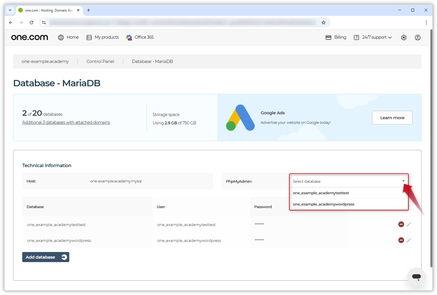 Captura de pantalla que muestra dónde seleccionar una base de datos en el Panel de control.