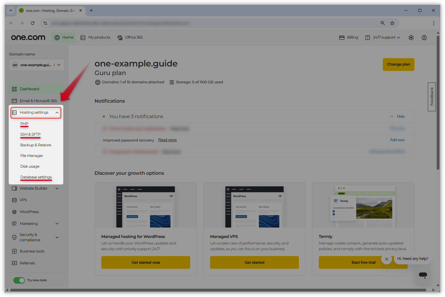 Kuvakaappaus uudesta ohjauspaneelin ulkoasusta. Vasemmalla oleva "Hosting-asetukset"-välilehti on korostettu ja punainen nuoli osoittaa sitä kohti.