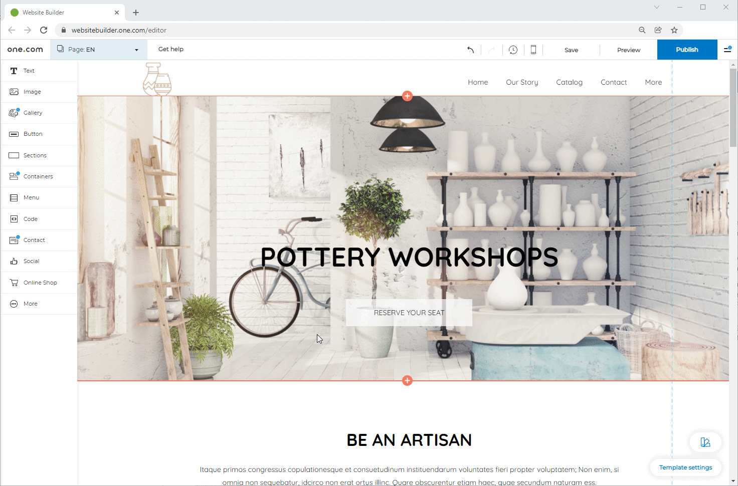 GIF, der viser drag-and-drop-funktion i Hjemmesideprogram-editoren.